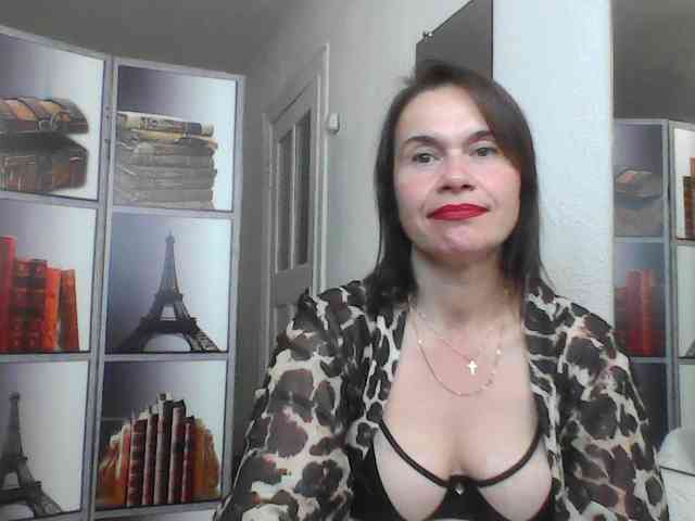 HelenMoo webcam