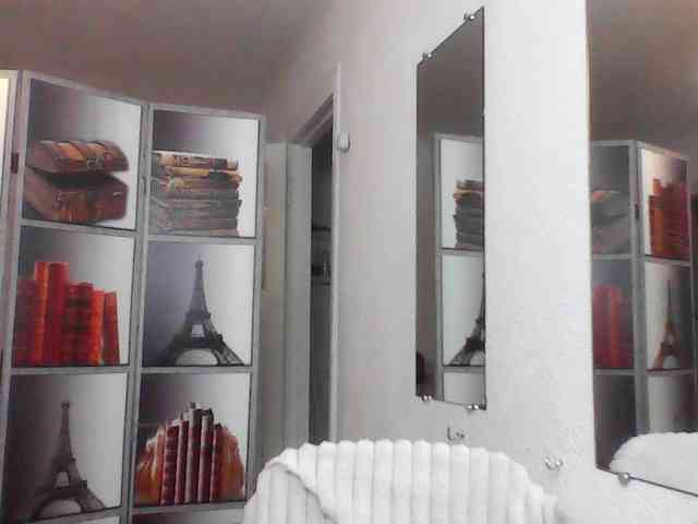 HelenMoo webcam