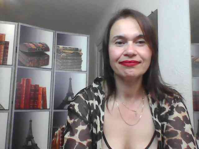 HelenMoo webcam