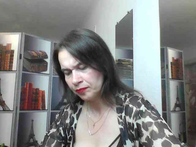 Modella: HelenMoo