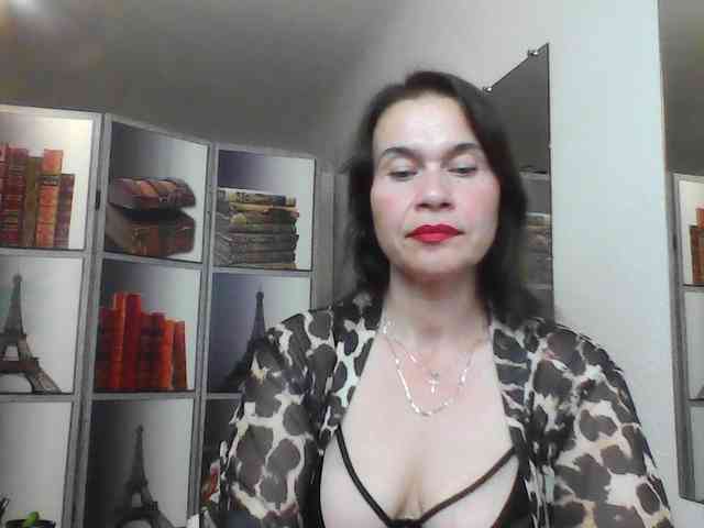 HelenMoo webcam