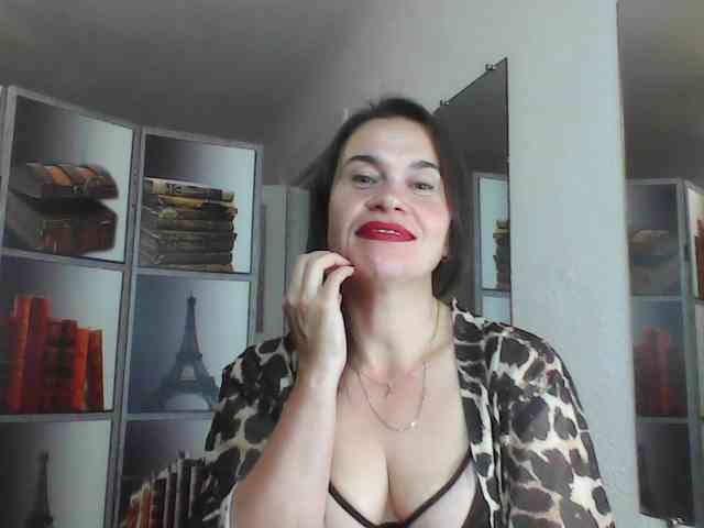 HelenMoo webcam
