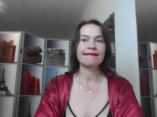 HelenMoo webcam