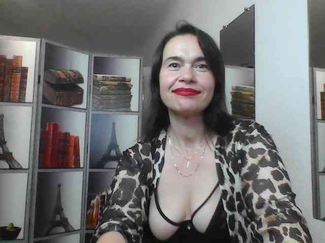 HelenMoo webcam