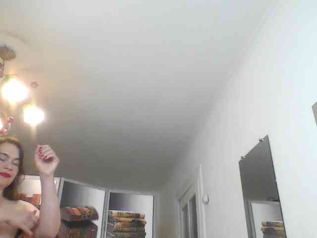 HelenMoo webcam