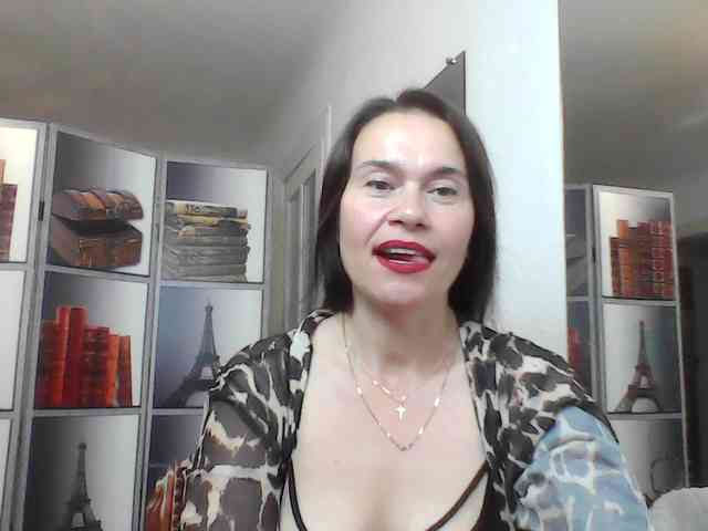 HelenMoo webcam