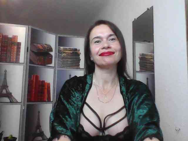 HelenMoo webcam