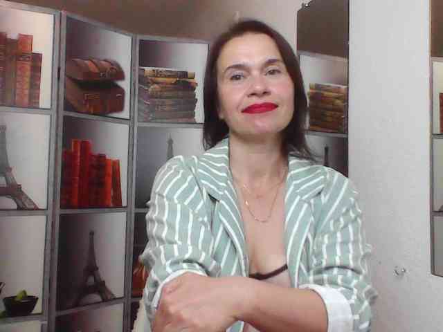 HelenMoo webcam