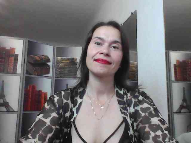HelenMoo webcam