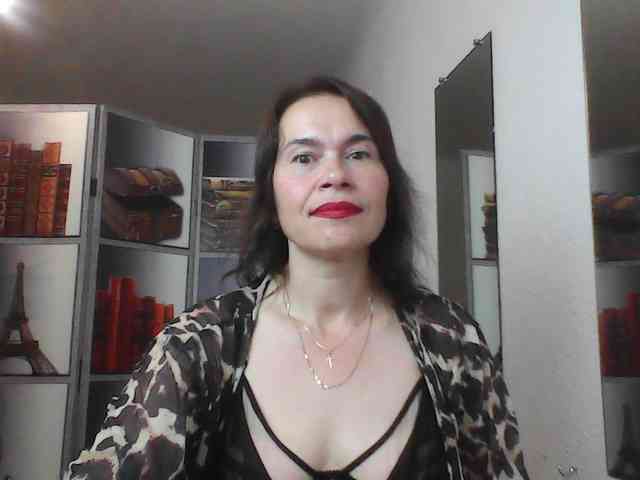 HelenMoo webcam