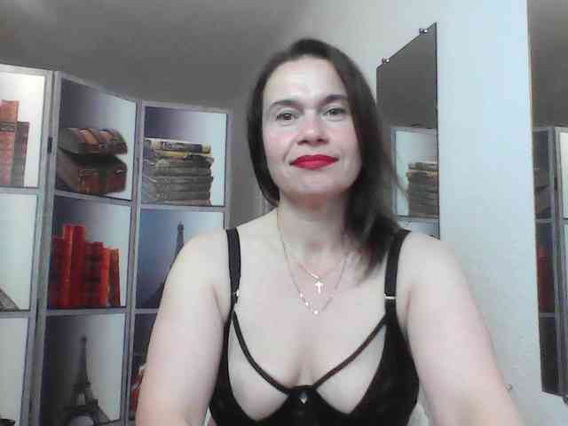 HelenMoo webcam