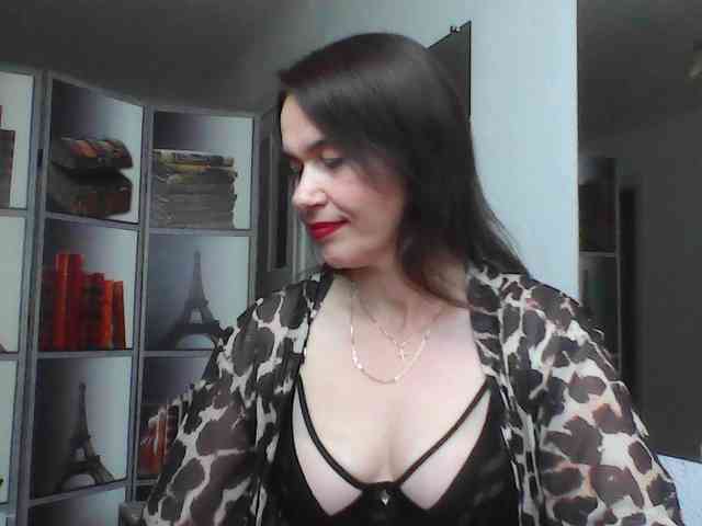 HelenMoo webcam