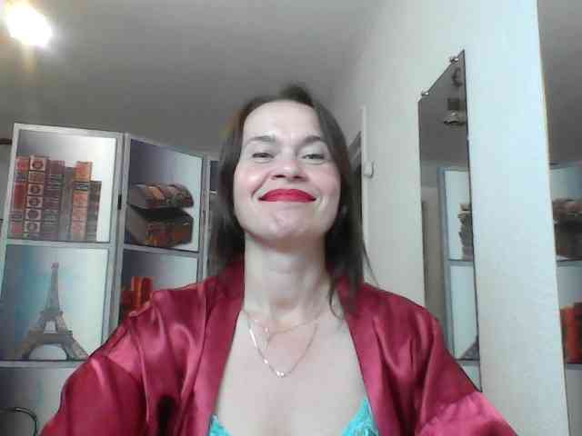 HelenMoo webcam