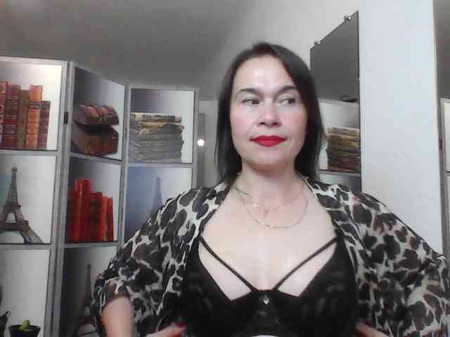 HelenMoo webcam