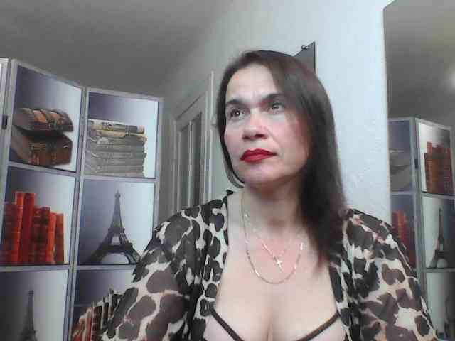 HelenMoo webcam