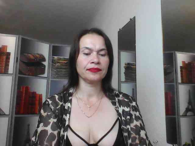 HelenMoo webcam
