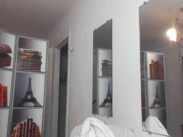 HelenMoo webcam