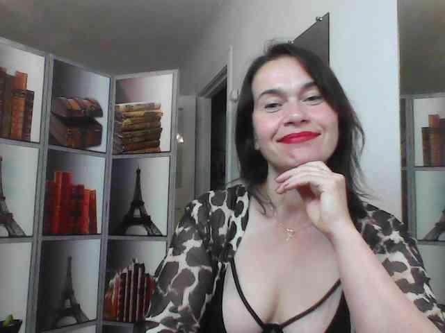 HelenMoo webcam