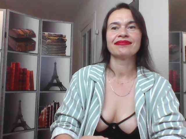 HelenMoo webcam