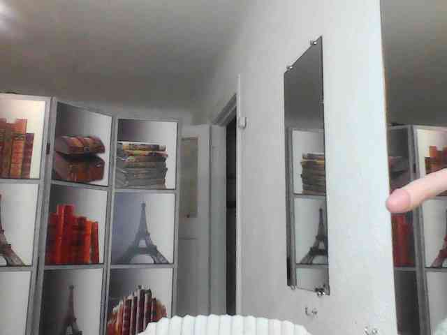 HelenMoo webcam