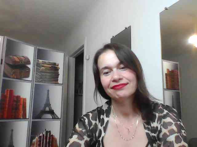 HelenMoo webcam
