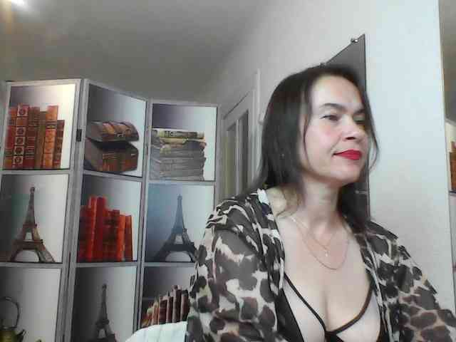 HelenMoo webcam