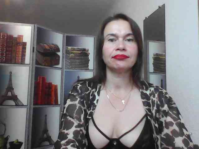 HelenMoo webcam
