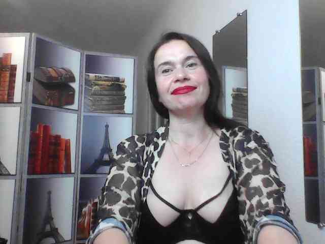 HelenMoo webcam