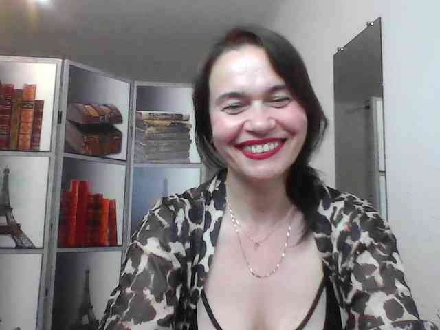HelenMoo webcam