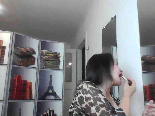 HelenMoo webcam