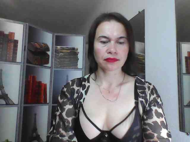 HelenMoo webcam