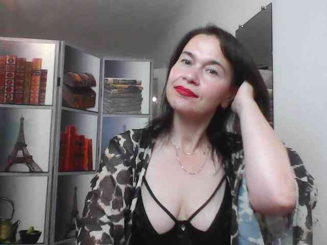 HelenMoo webcam