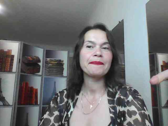 HelenMoo webcam