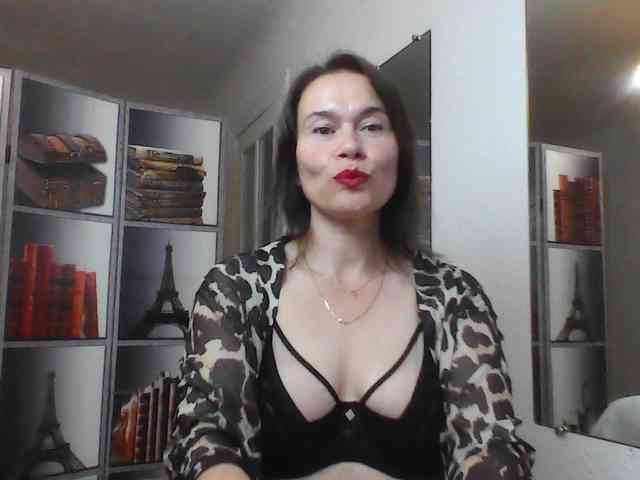 HelenMoo webcam
