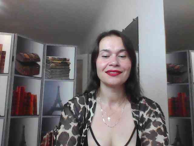 HelenMoo webcam