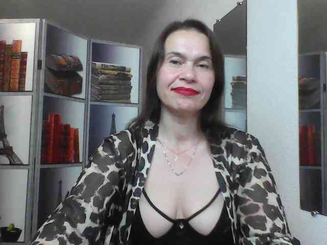 HelenMoo webcam