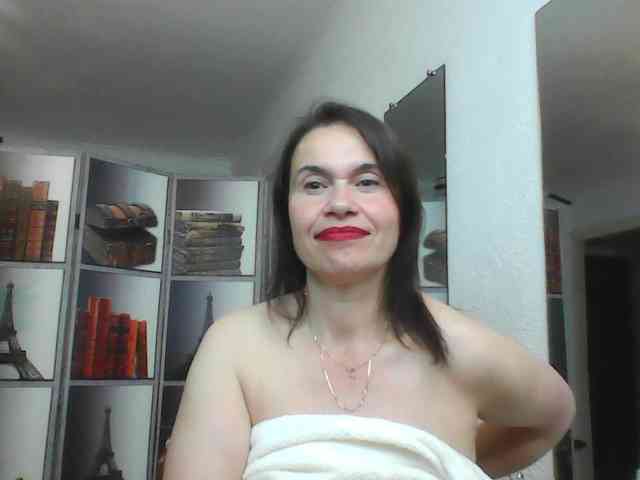 HelenMoo webcam