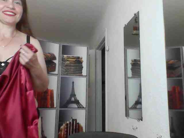 HelenMoo webcam