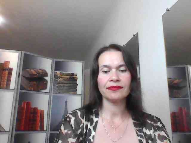 HelenMoo webcam