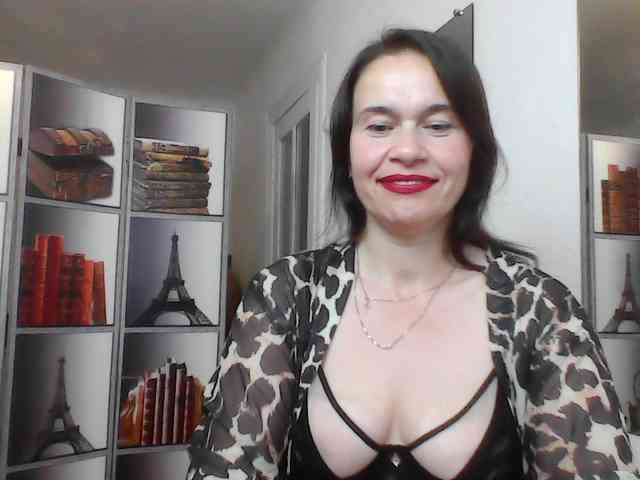 HelenMoo webcam