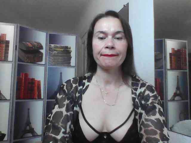 HelenMoo webcam