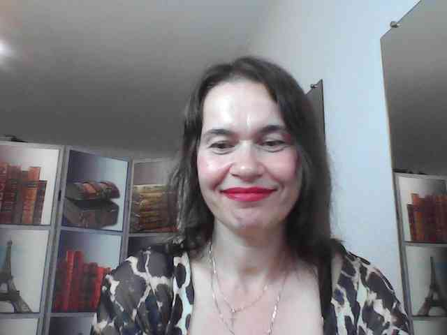 HelenMoo webcam