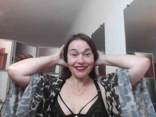 HelenMoo webcam