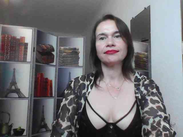 HelenMoo webcam