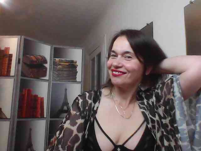 HelenMoo webcam