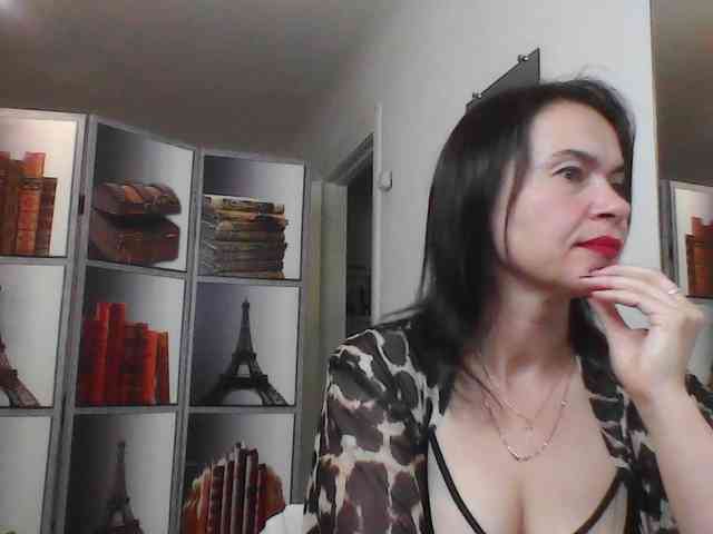 HelenMoo webcam