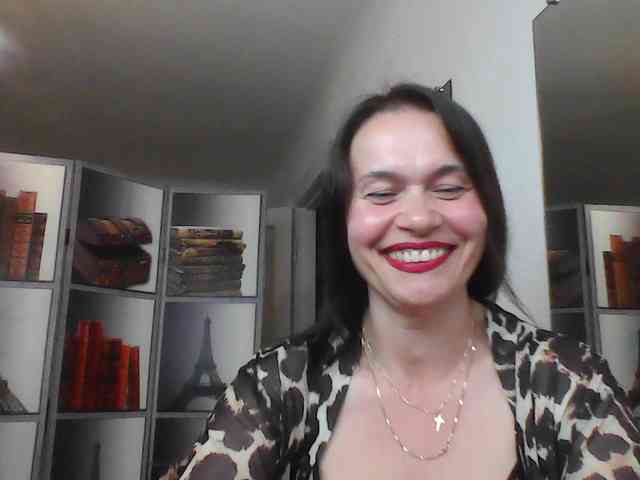 HelenMoo webcam