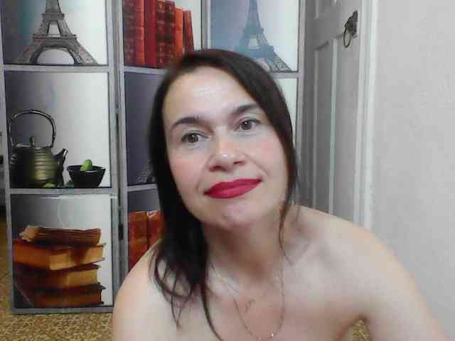 HelenMoo webcam