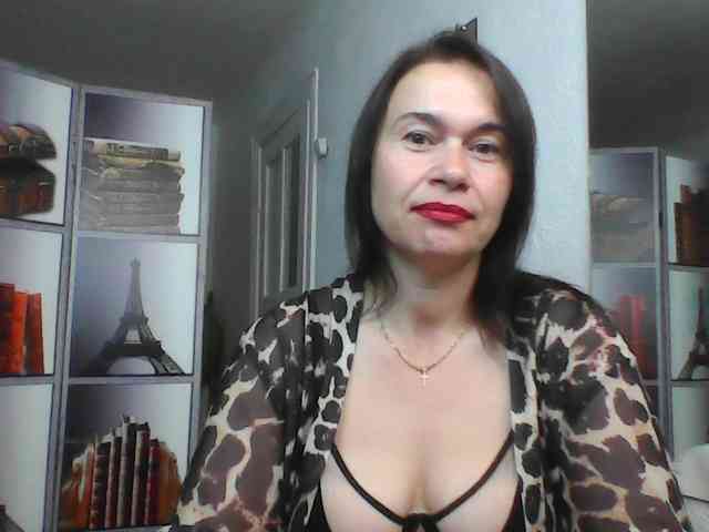 HelenMoo's webcam live show