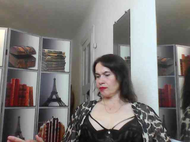 HelenMoo webcam